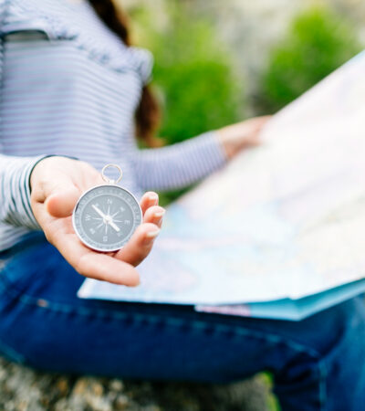Przyjazne dla budżetu wskazówki dotyczące podróży i strategie oszczędzania pieniędzy podczas podróży